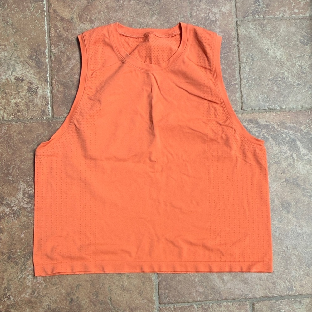 Athleta momentum size M tank like new